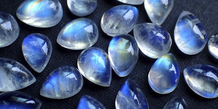 the history of june birthstone